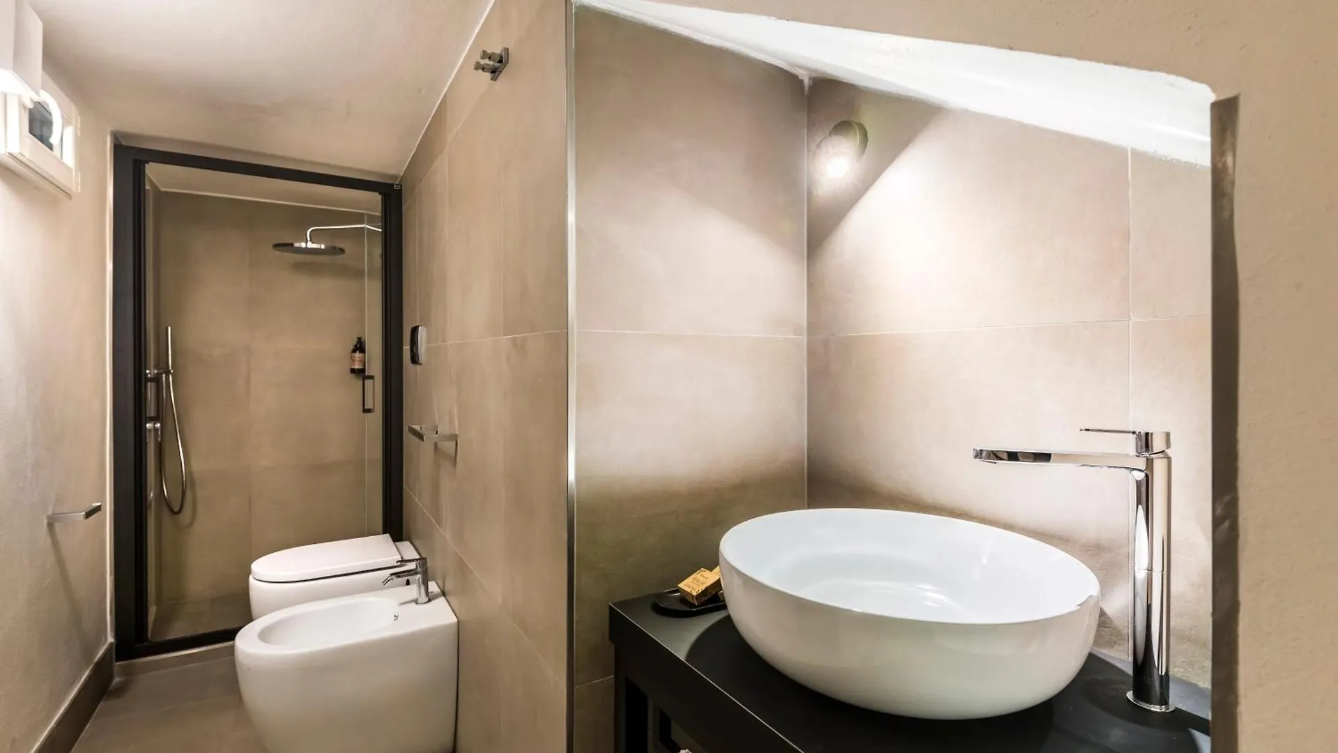 Futurism - Luxury Apartments By Design Club Collection 볼로냐